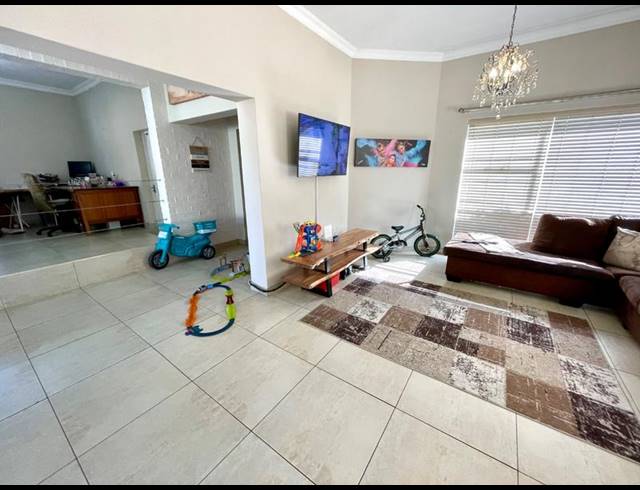 4 BEDROOM HOUSE FOR SALE IN RANT EN DAL